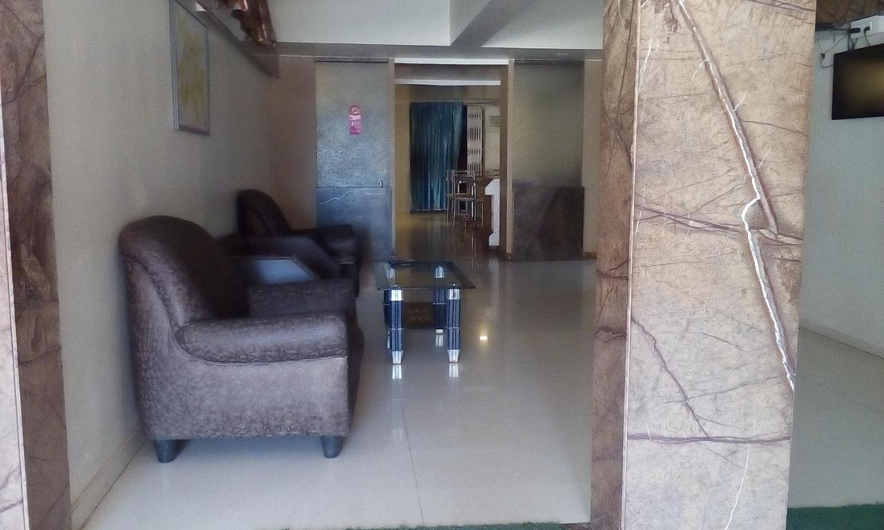 Hotel Rama Executive 马哈巴莱斯赫瓦尔 外观 照片